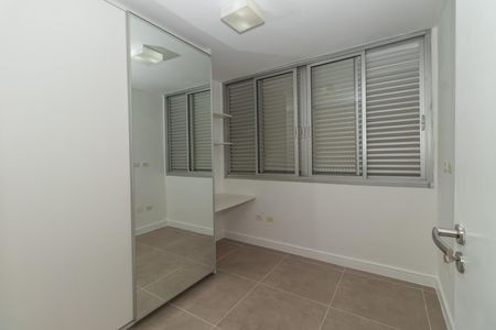 Apartamento à venda com 70m², 2 quartos e 1 vaga Apartamento à venda com 70m², 2 quartos e 1 vagaQuarto