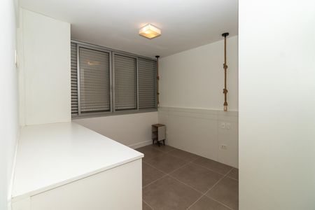 Apartamento à venda com 70m², 2 quartos e 1 vaga Apartamento à venda com 70m², 2 quartos e 1 vagaSuite
