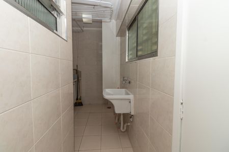 Apartamento à venda com 70m², 2 quartos e 1 vaga Apartamento à venda com 70m², 2 quartos e 1 vagaÁrea de Serviço