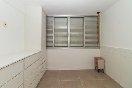 Apartamento à venda com 70m², 2 quartos e 1 vaga Apartamento à venda com 70m², 2 quartos e 1 vagaSuite