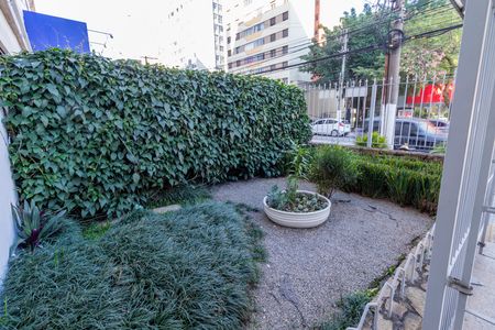 Apartamento à venda com 70m², 2 quartos e 1 vaga Apartamento à venda com 70m², 2 quartos e 1 vagaPortaria