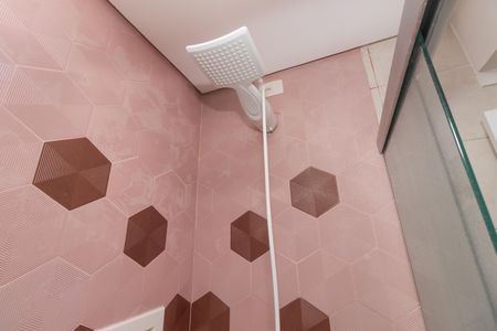 Apartamento à venda com 70m², 2 quartos e 1 vaga Apartamento à venda com 70m², 2 quartos e 1 vagaBanheiro da Suíte