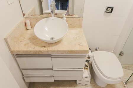 Apartamento para alugar com 50m², 2 quartos e sem vaga Apartamento para alugar com 50m², 2 quartos e sem vagaBanheiro