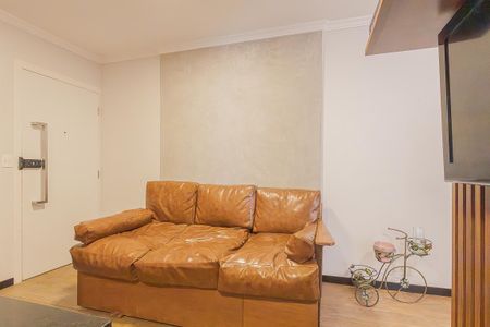 Sala de apartamento para alugar com 2 quartos, 50m² em Cerqueira César, São Paulo