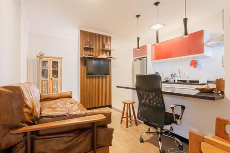 Sala de apartamento para alugar com 2 quartos, 50m² em Cerqueira César, São Paulo