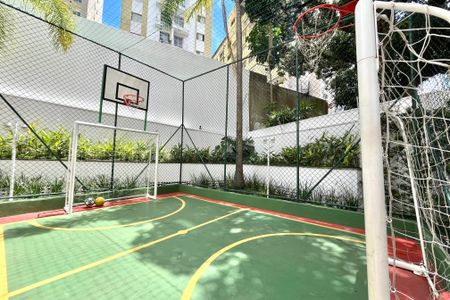 Apartamento à venda com 123m², 4 quartos e 2 vagas Apartamento à venda com 123m², 4 quartos e 2 vagasÁrea comum - Quadra