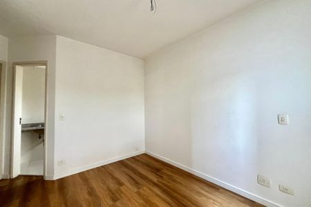 Apartamento à venda com 123m², 4 quartos e 2 vagas Apartamento à venda com 123m², 4 quartos e 2 vagasSuite 1