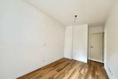 Apartamento à venda com 123m², 4 quartos e 2 vagas Apartamento à venda com 123m², 4 quartos e 2 vagasSuite 2