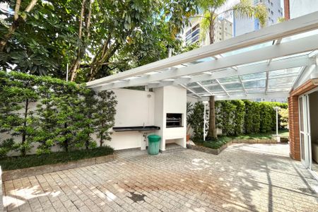 Apartamento à venda com 123m², 4 quartos e 2 vagas Apartamento à venda com 123m², 4 quartos e 2 vagasÁrea comum - Churrasqueira