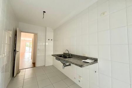 Apartamento à venda com 123m², 4 quartos e 2 vagas Apartamento à venda com 123m², 4 quartos e 2 vagasCozinha