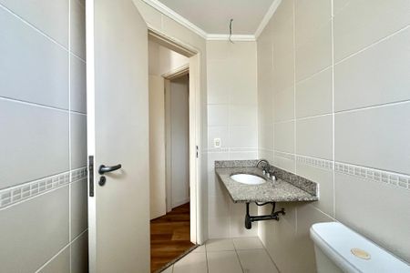 Apartamento à venda com 123m², 4 quartos e 2 vagas Apartamento à venda com 123m², 4 quartos e 2 vagasBanheiro da Suíte 1