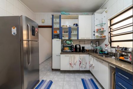 Casa à venda com 230m², 3 quartos e 2 vagasCozinha