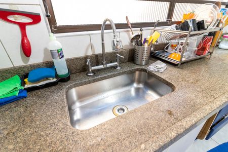 Casa à venda com 230m², 3 quartos e 2 vagasCozinha