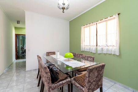 Casa à venda com 230m², 3 quartos e 2 vagasSala de Jantar