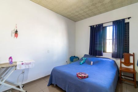 Casa à venda com 230m², 3 quartos e 2 vagasSuíte 3