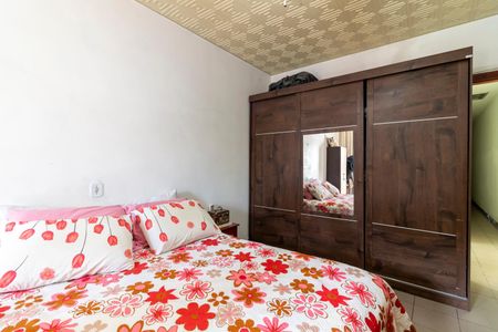 Casa à venda com 230m², 3 quartos e 2 vagasSuíte 1