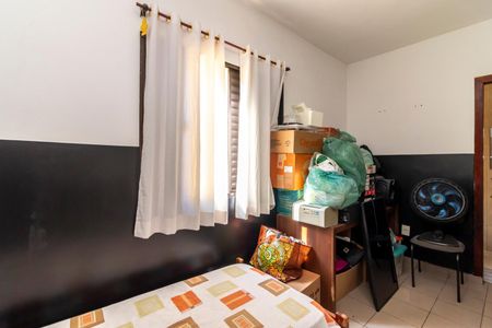 Casa à venda com 230m², 3 quartos e 2 vagasSuíte 2