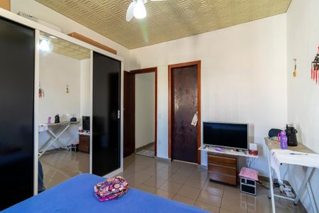 Casa à venda com 230m², 3 quartos e 2 vagasSuíte 3