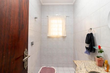 Casa à venda com 230m², 3 quartos e 2 vagasLavabo