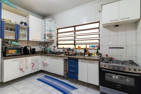 Casa à venda com 230m², 3 quartos e 2 vagasCozinha