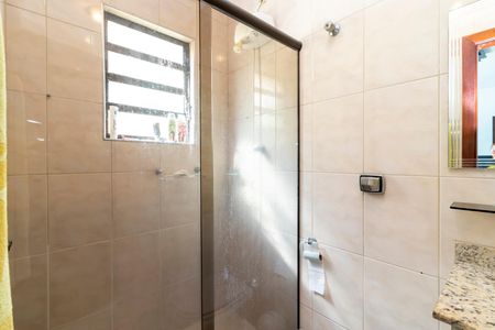 Casa à venda com 230m², 3 quartos e 2 vagasBanheiro da Suíte 2