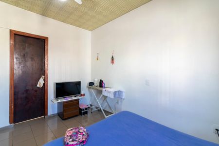 Casa à venda com 230m², 3 quartos e 2 vagasSuíte 3