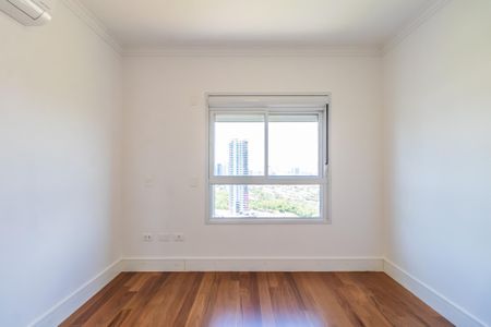 Apartamento à venda com 387m², 4 quartos e 4 vagas Apartamento à venda com 387m², 4 quartos e 4 vagasSuíte 4