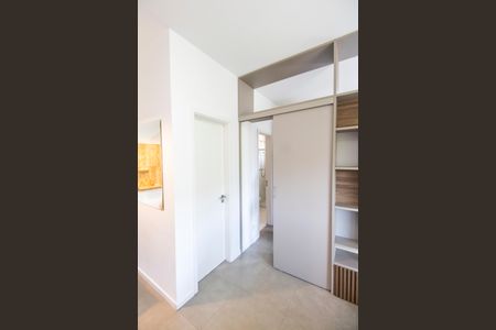 Apartamento à venda com 50m², 1 quarto e 1 vaga Apartamento à venda com 50m², 1 quarto e 1 vagaCorredor