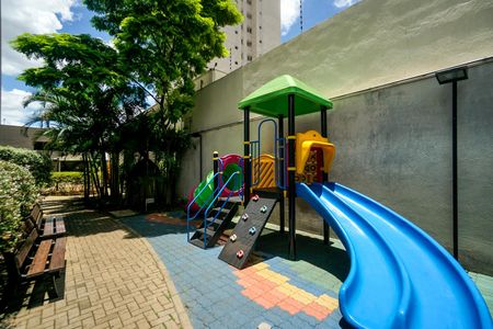 Apartamento à venda com 45m², 2 quartos e sem vagaPlayground