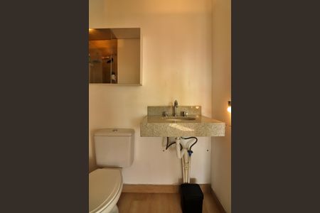 Banheiro Social de kitnet/studio para alugar com 1 quarto, 36m² em Vila Angelina, São Bernardo do Campo