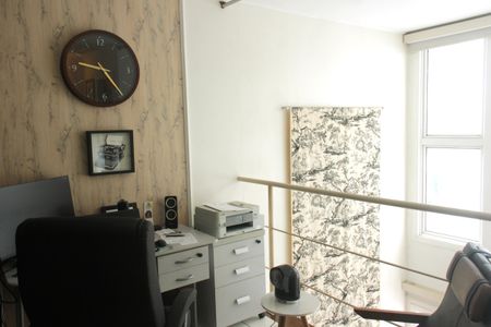 Apartamento para alugar com 70m², 1 quarto e 1 vagaEscritório