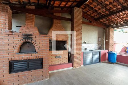 Apartamento à venda com 84m², 3 quartos e 2 vagas Apartamento à venda com 84m², 3 quartos e 2 vagasÁrea comum - Churrasqueira
