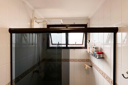 Apartamento à venda com 84m², 3 quartos e 2 vagas Apartamento à venda com 84m², 3 quartos e 2 vagasBanheiro Social