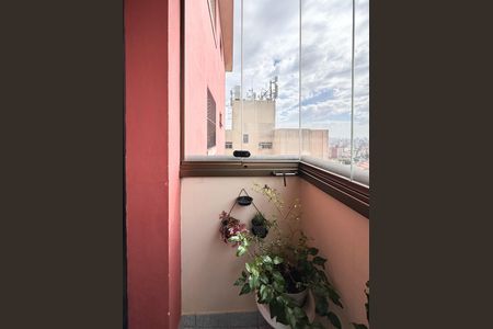 Apartamento à venda com 84m², 3 quartos e 2 vagas Apartamento à venda com 84m², 3 quartos e 2 vagasSacada