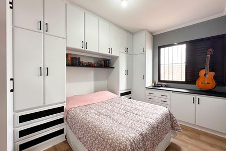 Apartamento à venda com 84m², 3 quartos e 2 vagas Apartamento à venda com 84m², 3 quartos e 2 vagasSuíte