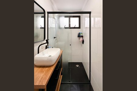 Apartamento à venda com 84m², 3 quartos e 2 vagas Apartamento à venda com 84m², 3 quartos e 2 vagasBanheiro da Suíte