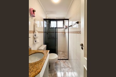 Apartamento à venda com 84m², 3 quartos e 2 vagas Apartamento à venda com 84m², 3 quartos e 2 vagasBanheiro Social