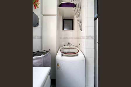 Apartamento à venda com 84m², 3 quartos e 2 vagas Apartamento à venda com 84m², 3 quartos e 2 vagasÁrea de Serviço