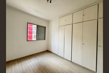 Apartamento para alugar com 76m², 3 quartos e 1 vaga Apartamento para alugar com 76m², 3 quartos e 1 vagaQuarto 1
