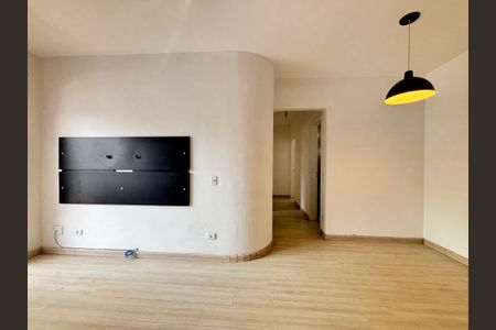 Apartamento para alugar com 76m², 3 quartos e 1 vaga Apartamento para alugar com 76m², 3 quartos e 1 vagaSala