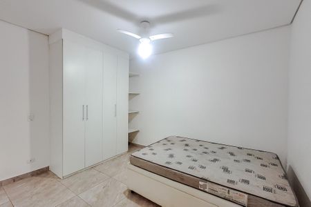 Quarto de kitnet/studio para alugar com 1 quarto, 50m² em Vila São José, São Paulo
