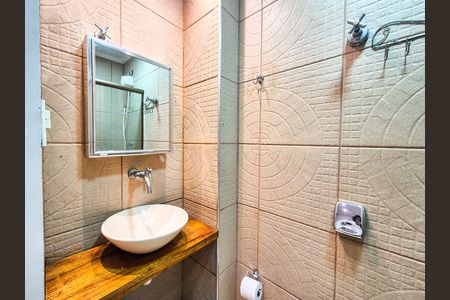Apartamento à venda com 42m², 1 quarto e sem vaga Apartamento à venda com 42m², 1 quarto e sem vagaBanheiro