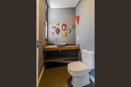 Casa de condomínio à venda com 245m², 3 quartos e 2 vagas Casa de condomínio à venda com 245m², 3 quartos e 2 vagasÁrea comum