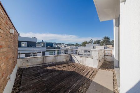 Casa de condomínio à venda com 245m², 3 quartos e 2 vagas Casa de condomínio à venda com 245m², 3 quartos e 2 vagasÁrea Gourmet