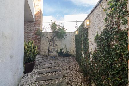 Casa de condomínio à venda com 245m², 3 quartos e 2 vagas Casa de condomínio à venda com 245m², 3 quartos e 2 vagasÁrea comum