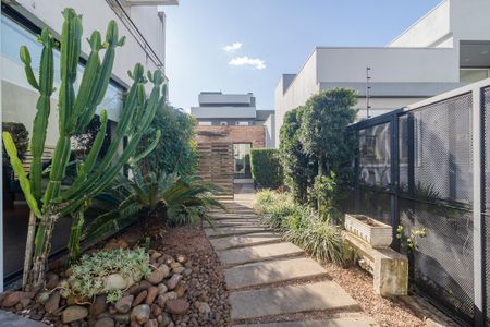 Casa de condomínio à venda com 245m², 3 quartos e 2 vagas Casa de condomínio à venda com 245m², 3 quartos e 2 vagasÁrea comum