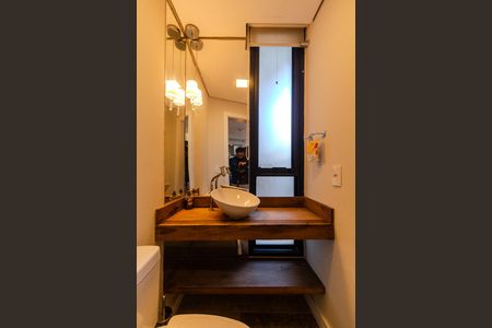 Casa de condomínio à venda com 245m², 3 quartos e 2 vagas Casa de condomínio à venda com 245m², 3 quartos e 2 vagasLavabo