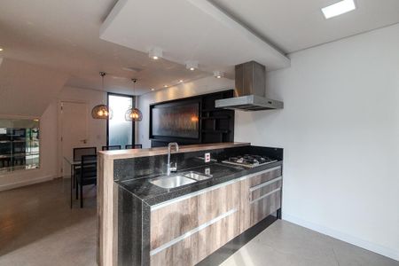Casa de condomínio à venda com 245m², 3 quartos e 2 vagas Casa de condomínio à venda com 245m², 3 quartos e 2 vagasCozinha
