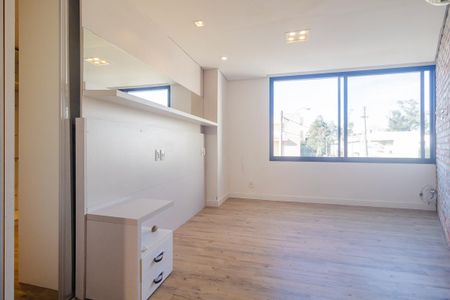 Casa de condomínio à venda com 245m², 3 quartos e 2 vagas Casa de condomínio à venda com 245m², 3 quartos e 2 vagasSuíte 1