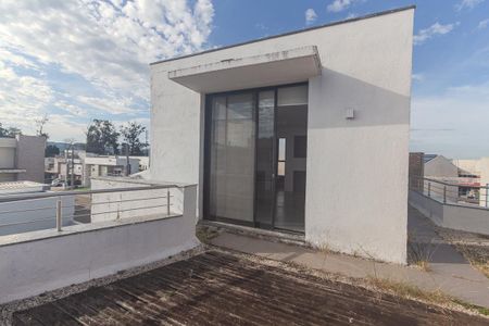 Casa de condomínio à venda com 245m², 3 quartos e 2 vagas Casa de condomínio à venda com 245m², 3 quartos e 2 vagasSala 1